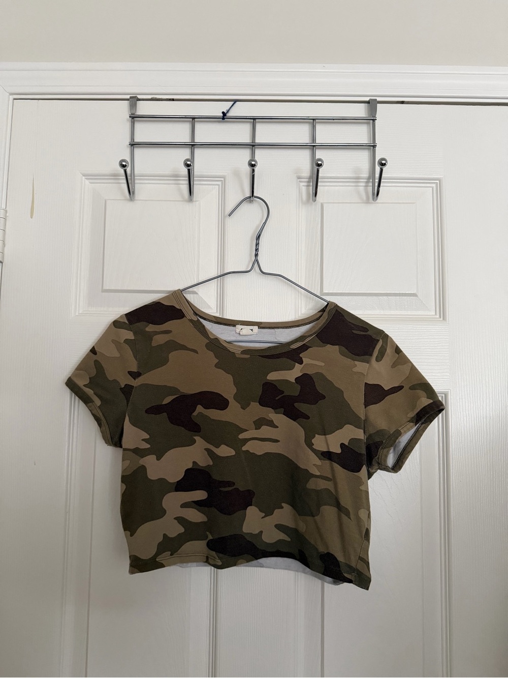 Garage Camo Crop Tee - Green & Brown